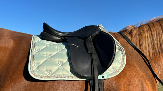 Sage Saddlepad Jump